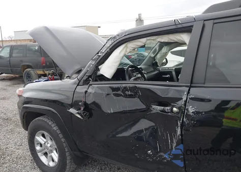 2019 Toyota 4Runner Sr5 from USA, damaged, VIN JTEBU5JR3K5664866